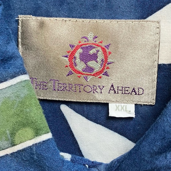 Territory Ahead Men’s XXL Hawaiian Geometric ButtonDown Shirt Batik Tonga Island - Picture 2 of 8